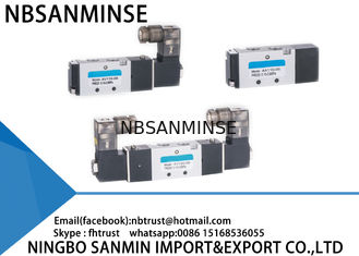 โซลินอยด์วาล์วนิวเมติก 4V 100 ซีรี่ส์สามตำแหน่ง AirTAC ควบคุมคู่