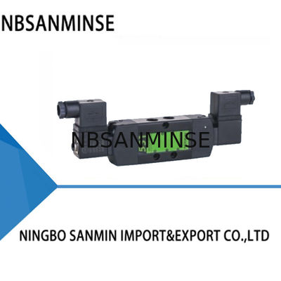 IP65 กันน้ํา ซอลีนอยด์แวลล์โค้ลคู่ 0.2-1.0Mpa 60°C NBR PUR Seal Slide Sleeve ประเภท