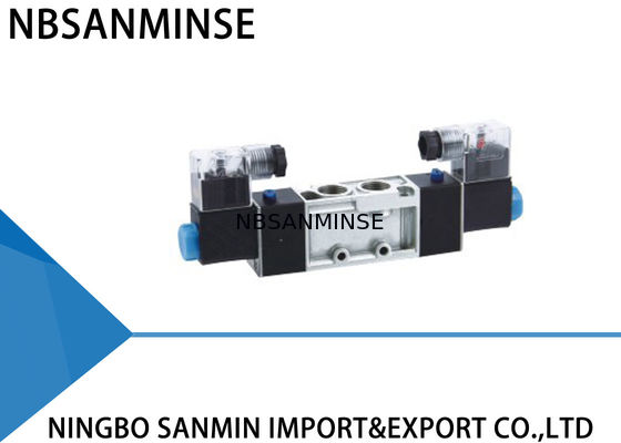 นิวเมติกวาล์วควบคุม G3 / 8 "ด้ายท่อ 0. 15 ~ 0. 8MPa ความดัน