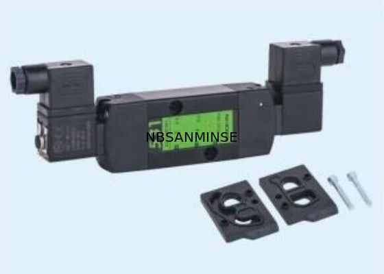 NAMUR Type Place Double Coil Pneumatic Solenoid Valve 0.2 - 1.0Mpa ความดัน IP65 กันน้ํา