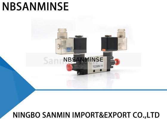 TG358V11 G1 / 8 2 ตำแหน่ง 5 Way ภายในนักบินประเภทประตูปั๊มทุ่มเทวาล์วสำหรับรถบรรทุกรถประตูระบบ